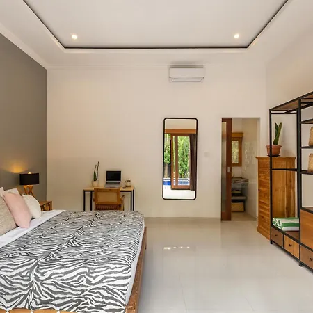 Villa Royal Canggu - 3 Minutes To Finns Beach Club! Exterior photo