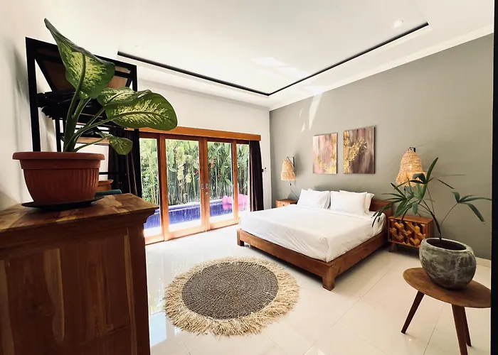 Villa Royal Canggu - 3 Minutes To Finns Beach Club!